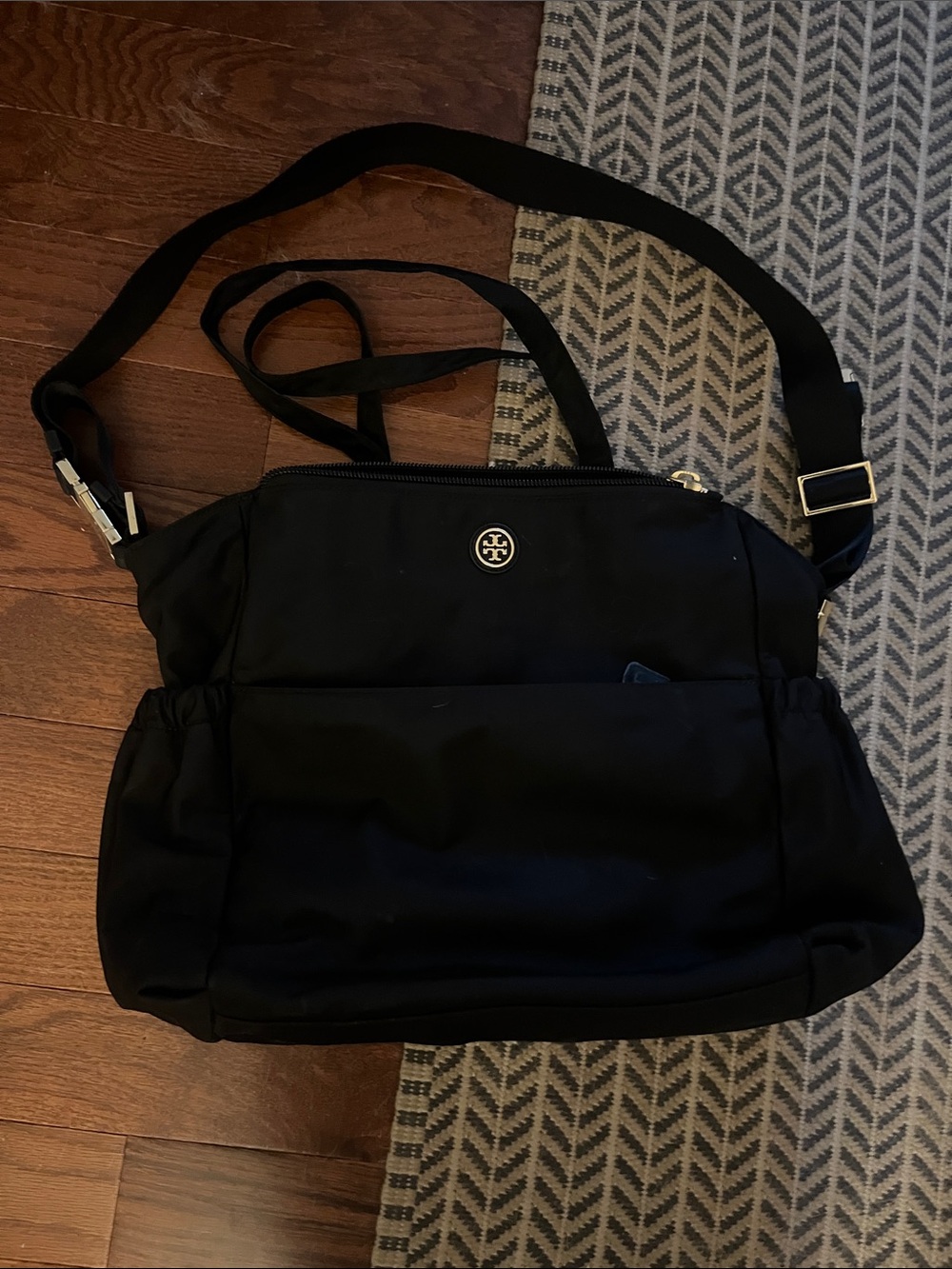 Tory Burch Black Nylon Messenger Crossbody diaper bag with gold hardware - Picture 1 of 5